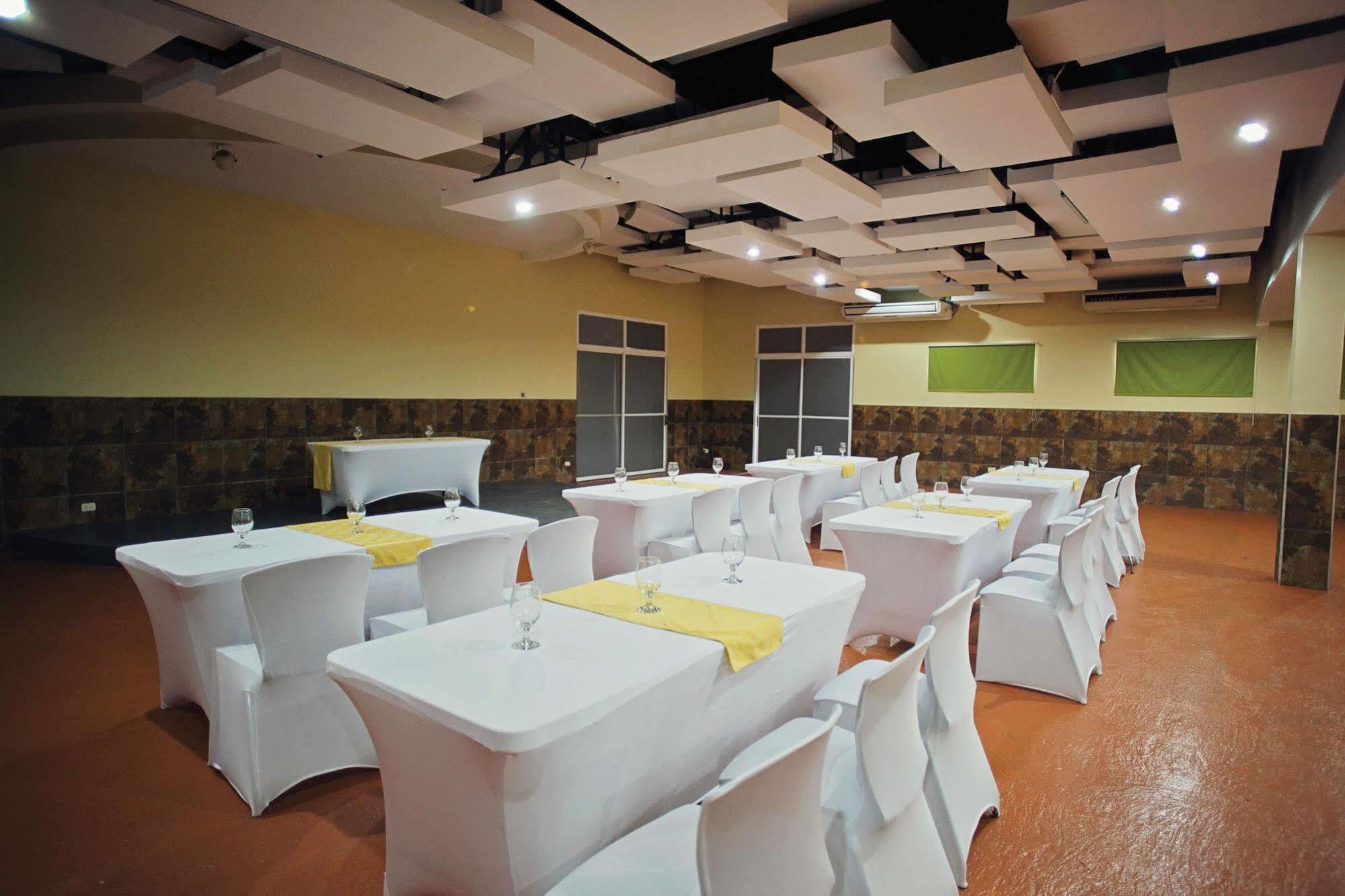 Hotel Cana Brava Inn Cañas Zewnętrze zdjęcie