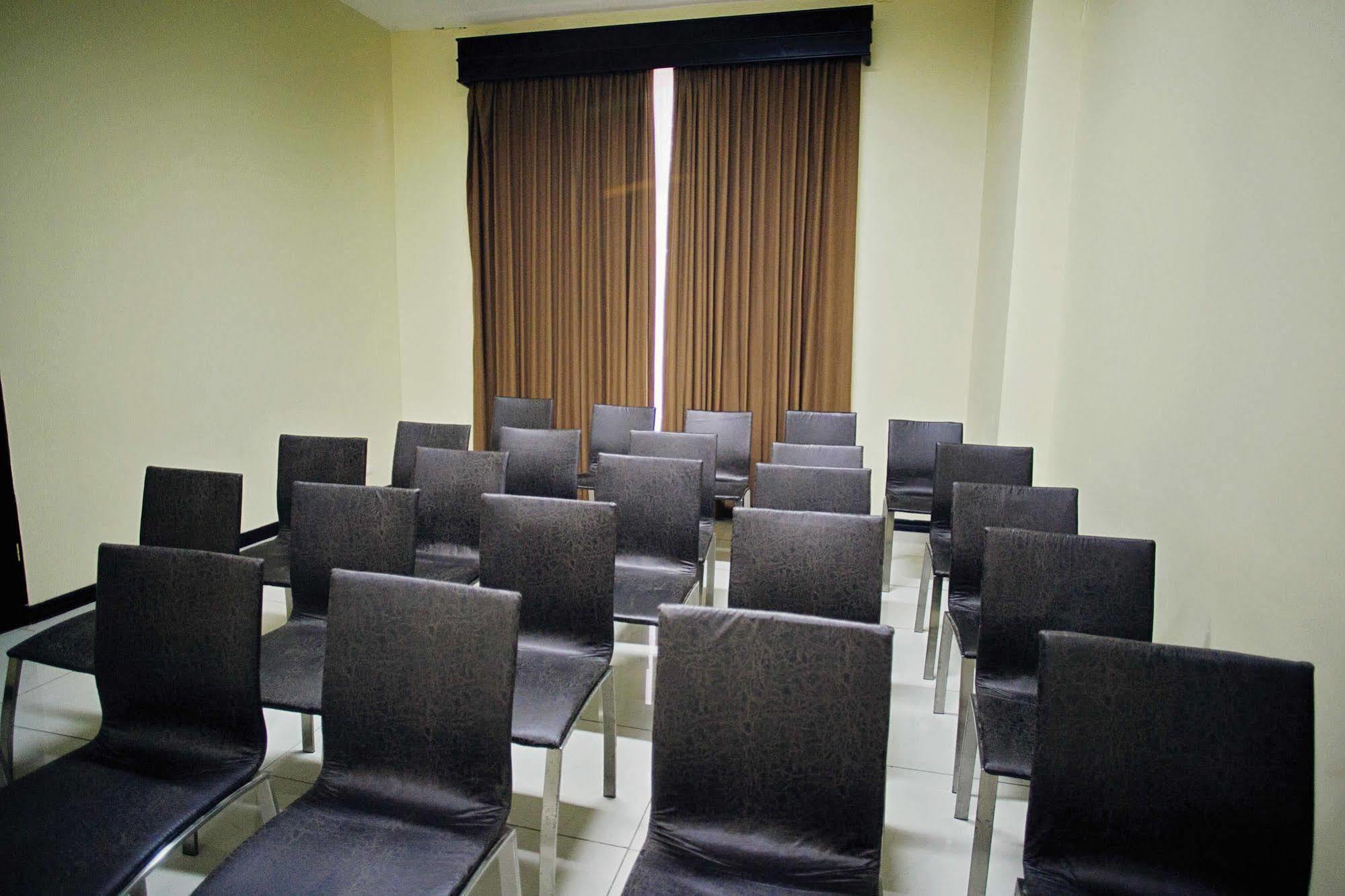 Hotel Cana Brava Inn Cañas Zewnętrze zdjęcie